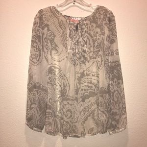 Long sleeve grey blouse